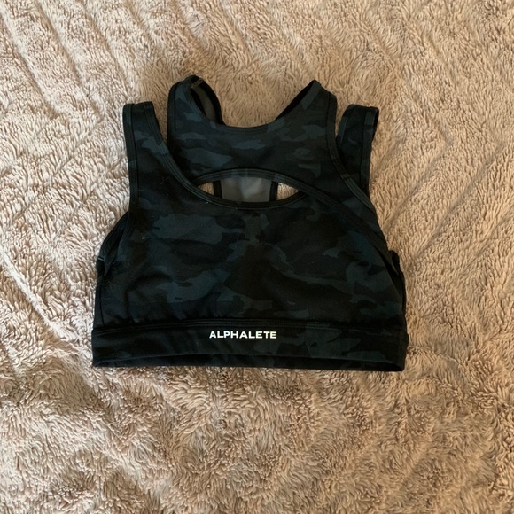 Keyhole bra - Picture 1 of 2